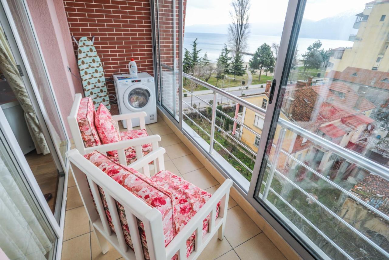 Luxurious Apartment Lake View Pogradec Buitenkant foto